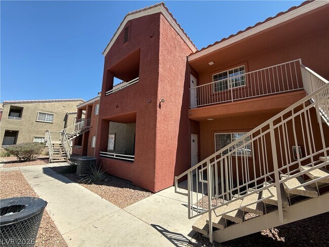 Building Photo - 4730 E Craig Rd