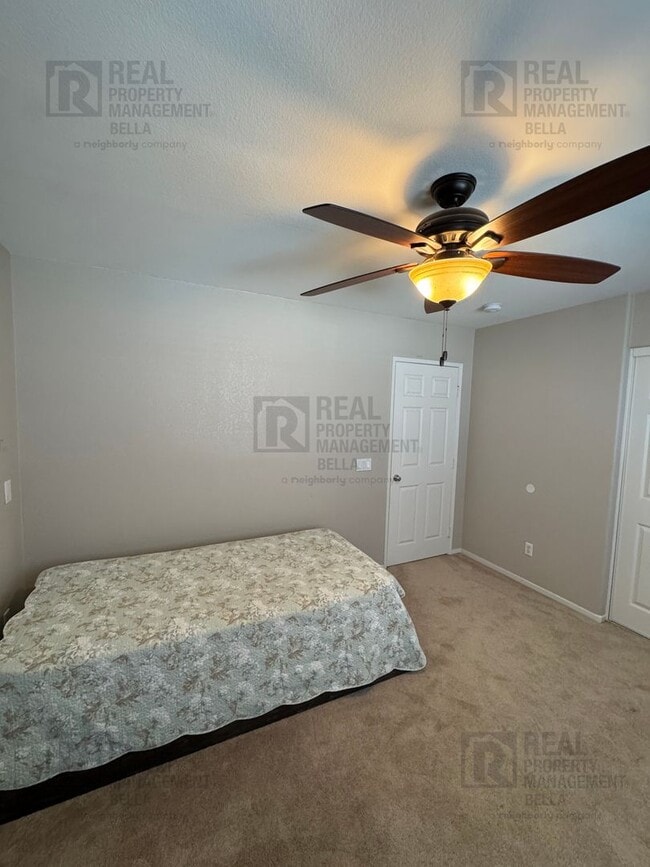 Building Photo - Gorgeous Murrieta Home with Main Floor Bedroom and Bathroom