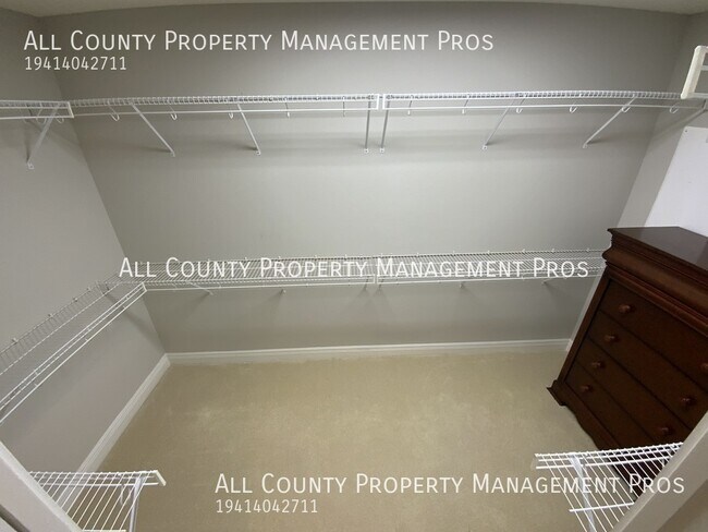 Building Photo - 5207 Manorwood Dr