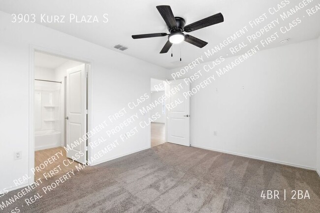 Building Photo - 3903 Kurz Plz S