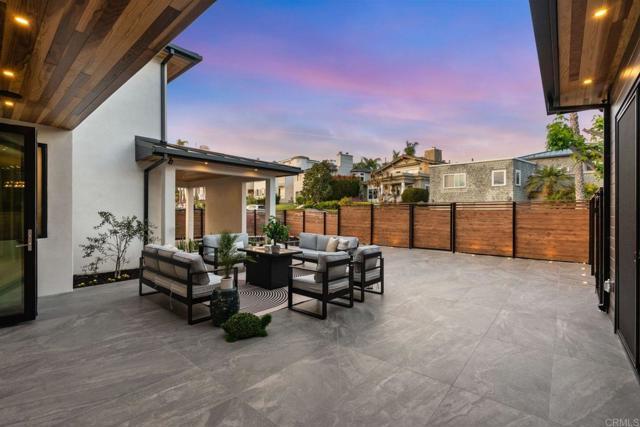 Building Photo - 5610 Bellevue Ave