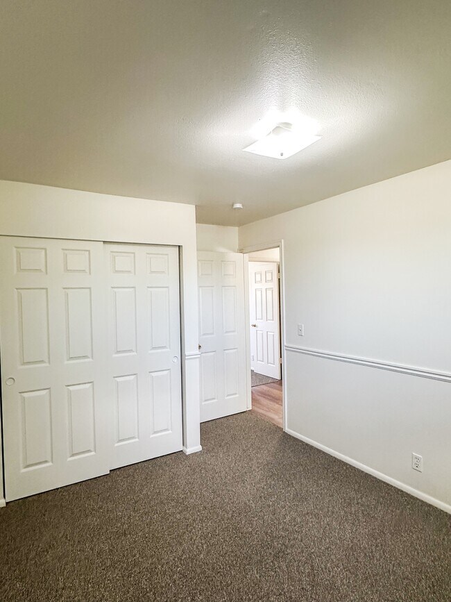 Building Photo - 5333 Peachwood Cir