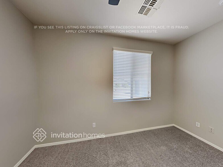 Building Photo - 18248 N Arbor Dr