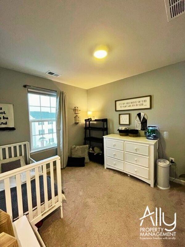 Building Photo - 2424 Pocoson Wood Ct