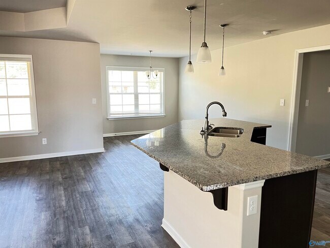 Building Photo - 103 Ocean Springs Ave