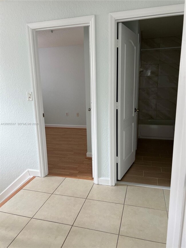 Building Photo - 4455 SW 160th Ave