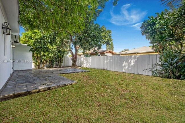 Building Photo - 8861 SW 127th Terrace