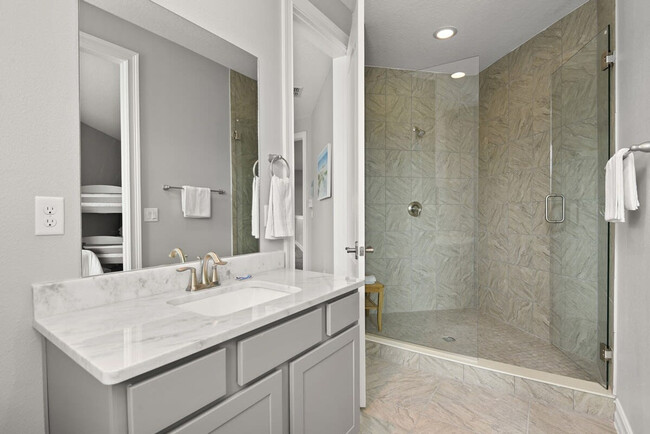 Building Photo - 132 Mediterranean Way