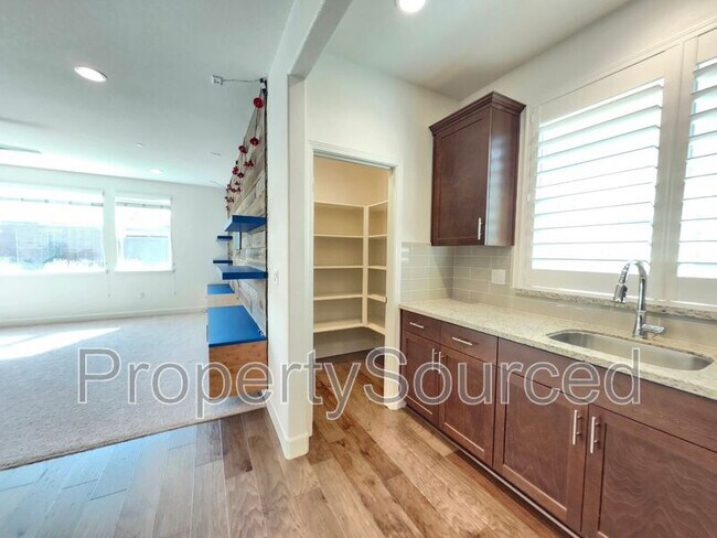 Building Photo - 17894 Amador Dr