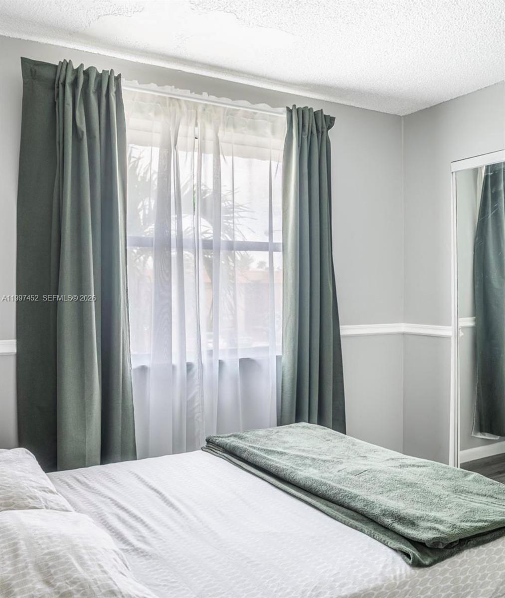 Building Photo - 6545 W 27th Ct