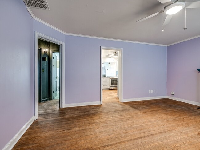 Building Photo - 458 S Indianapolis Ave