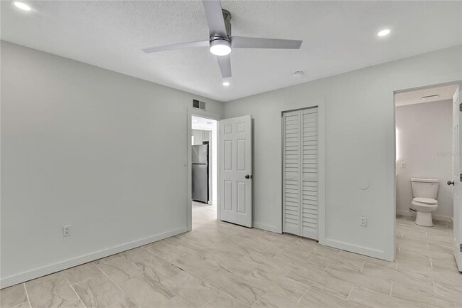 Building Photo - 10987 W Tidewater Cir