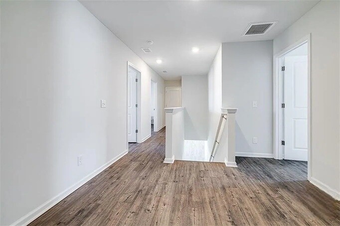 Building Photo - 248 Caribbean Village Dr