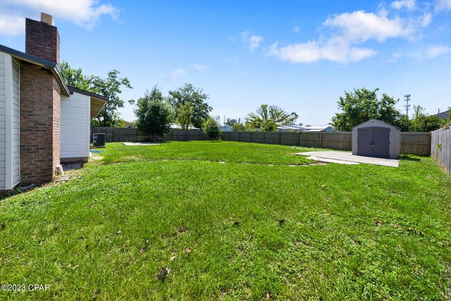 Building Photo - 3103 W 21st Ct