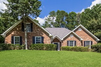 Building Photo - 5585 Snowberry Dr