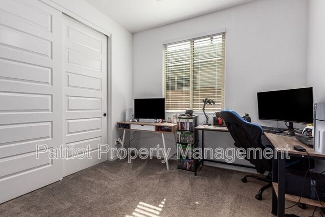 Building Photo - 14377 W Alameda Dr