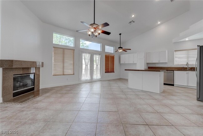 Building Photo - 840 Coastal Beach Rd