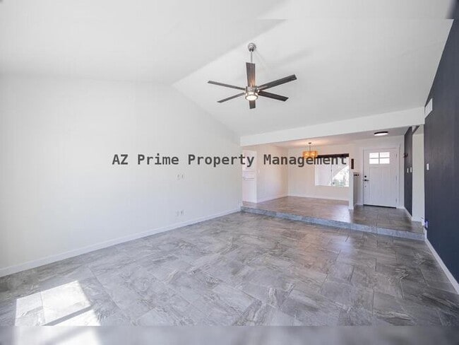 Building Photo - 10251 N 53rd Ave
