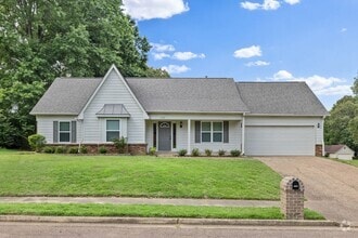 Building Photo - 3 Bedroom, 2 bath with a bonus room near B...