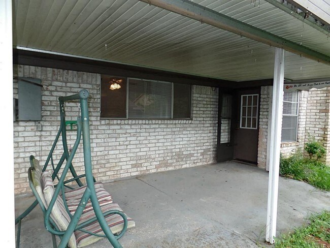 Building Photo - 8110 Amurwood Dr