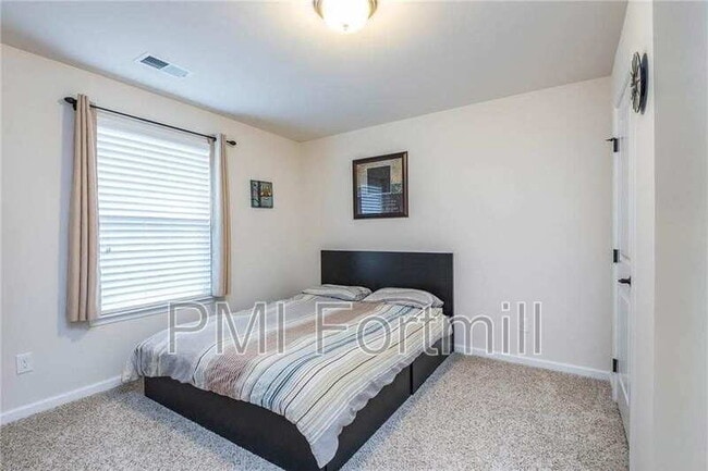 Building Photo - 1351 Yellow Springs Dr