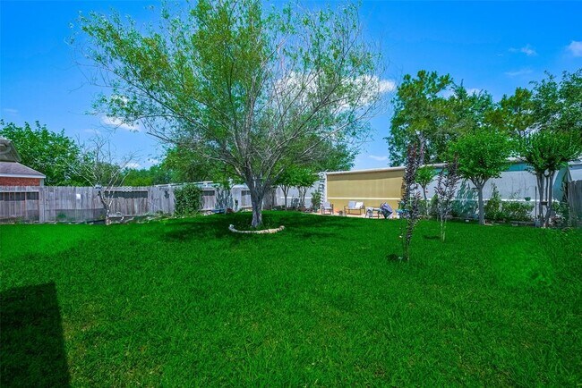 Building Photo - 21122 Lilac Meadows Ln