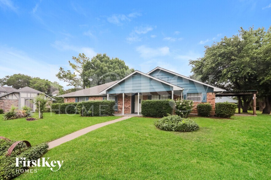 Building Photo - 5302 Deep Canyon Dr