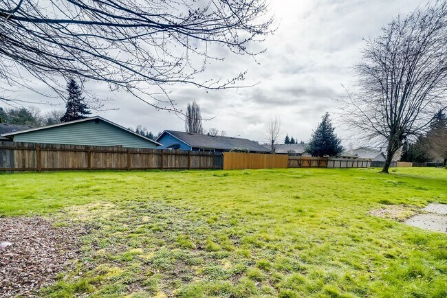 Building Photo - Rental Home in Auburn