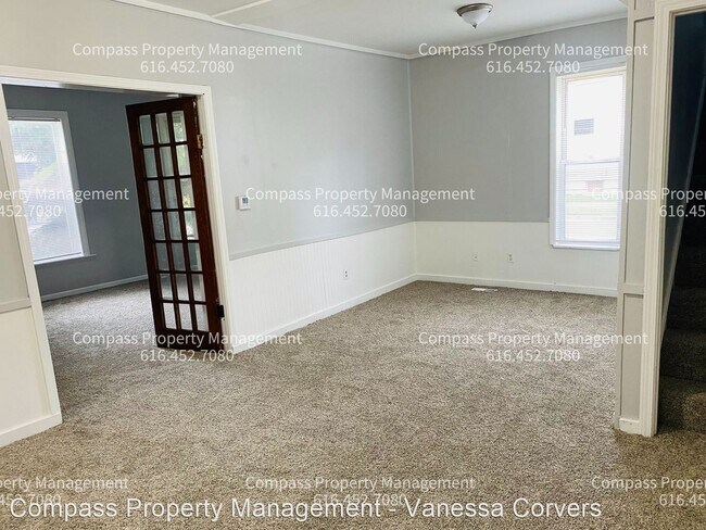 Building Photo - 4 br, 1 bath House - 933 2nd St NW