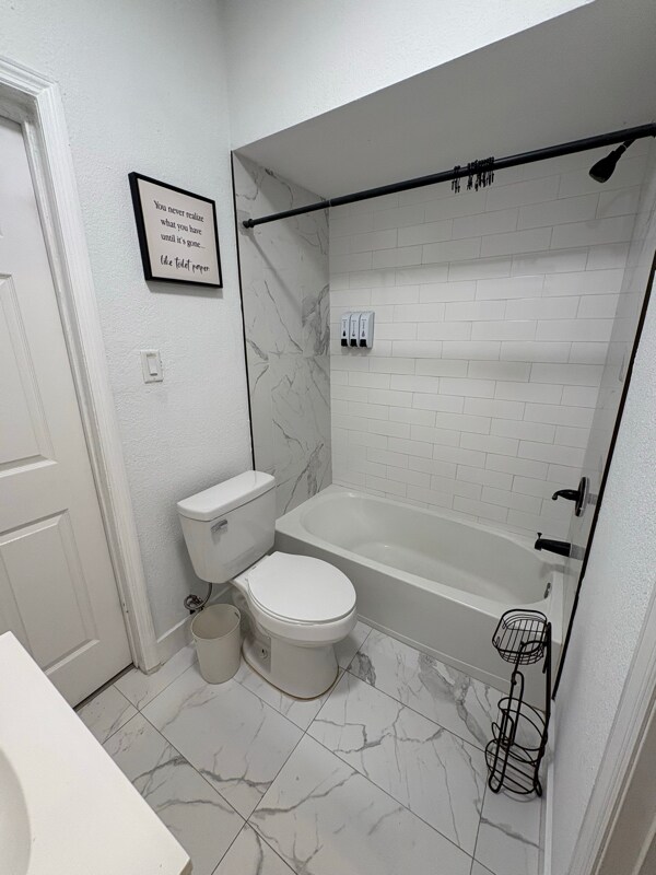 Building Photo - 1211 E 18th Ave