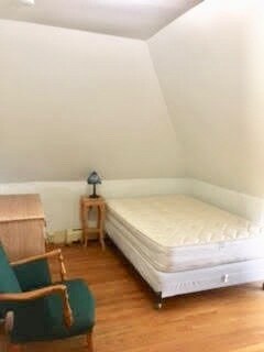 Building Photo - 127 College Ave