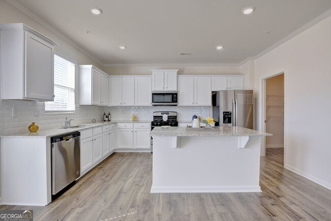 Building Photo - 2710 Serena Wy