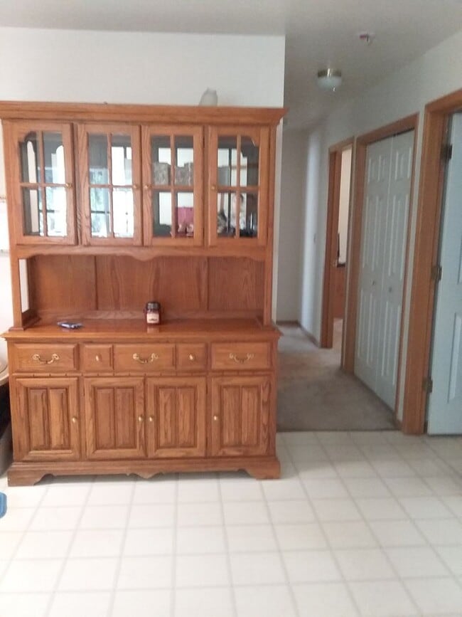 Building Photo - Great Newly Remodeled 3 bedroom 1 bath no pets  please, no smoking