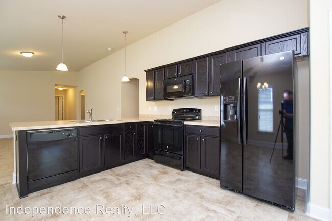 Building Photo - 3 br, 2 bath House - 335 Mertle Drive