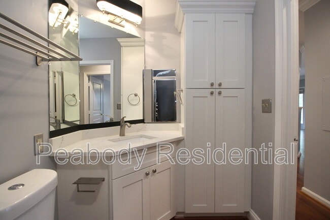 Building Photo - 12913 Alton Square