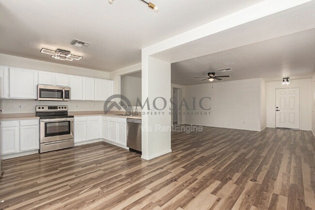 Building Photo - 15667 W Port Au Prince Ln