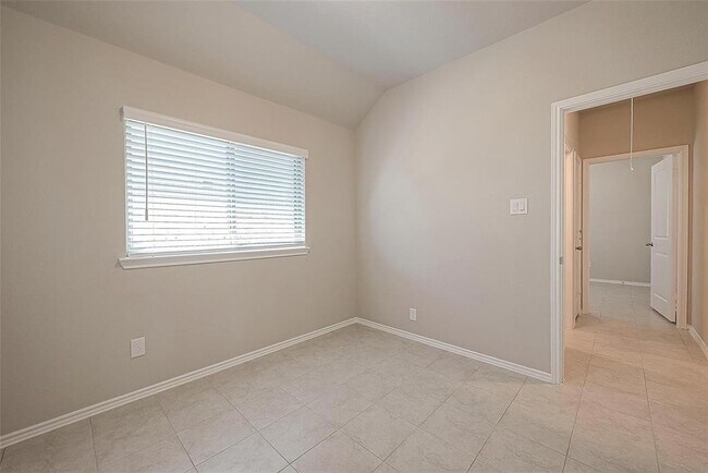 Building Photo - 10439 Shining Dawn Wy