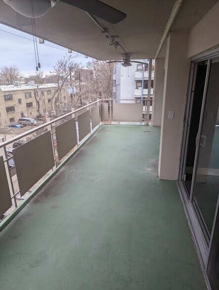 Balcony - 1121 Albion St
