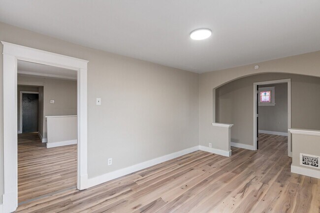 Building Photo - 8212 Toddy Ave