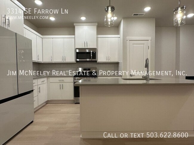 Building Photo - 3314 SE Farrow Ln