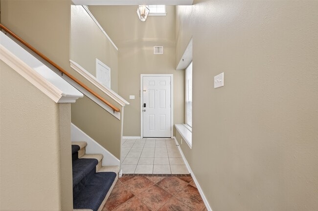 Building Photo - 6127 Morningshire Ln