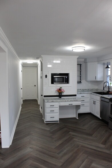 Building Photo - 9033 Rapidan Dr