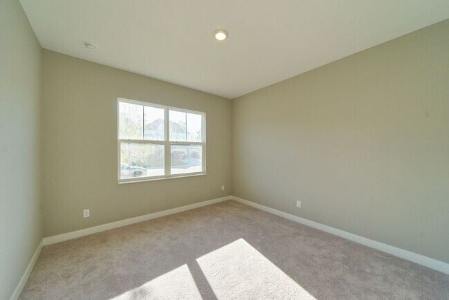 Building Photo - 5 Bedroom New Build in Camby!