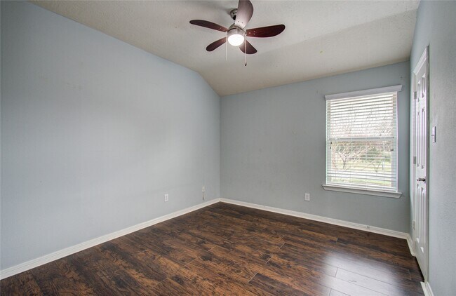 Building Photo - 2307 Canyon Springs Dr