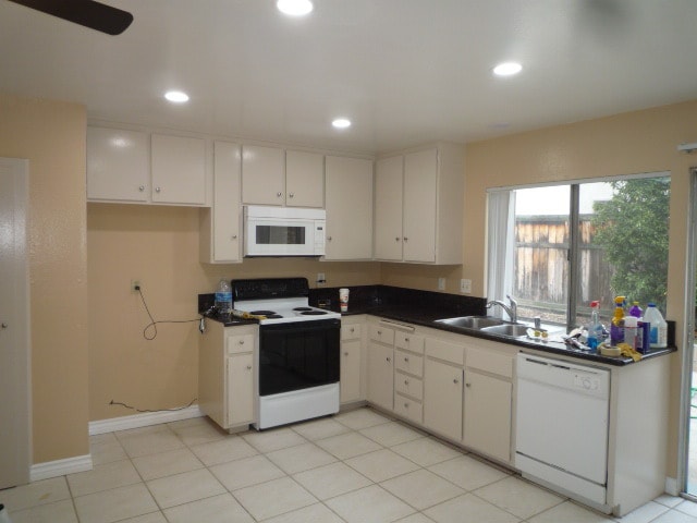 Building Photo - 5691 Lynnbrook Plz