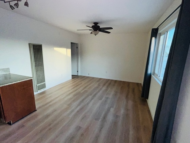 Building Photo - 2948 Kalmia St