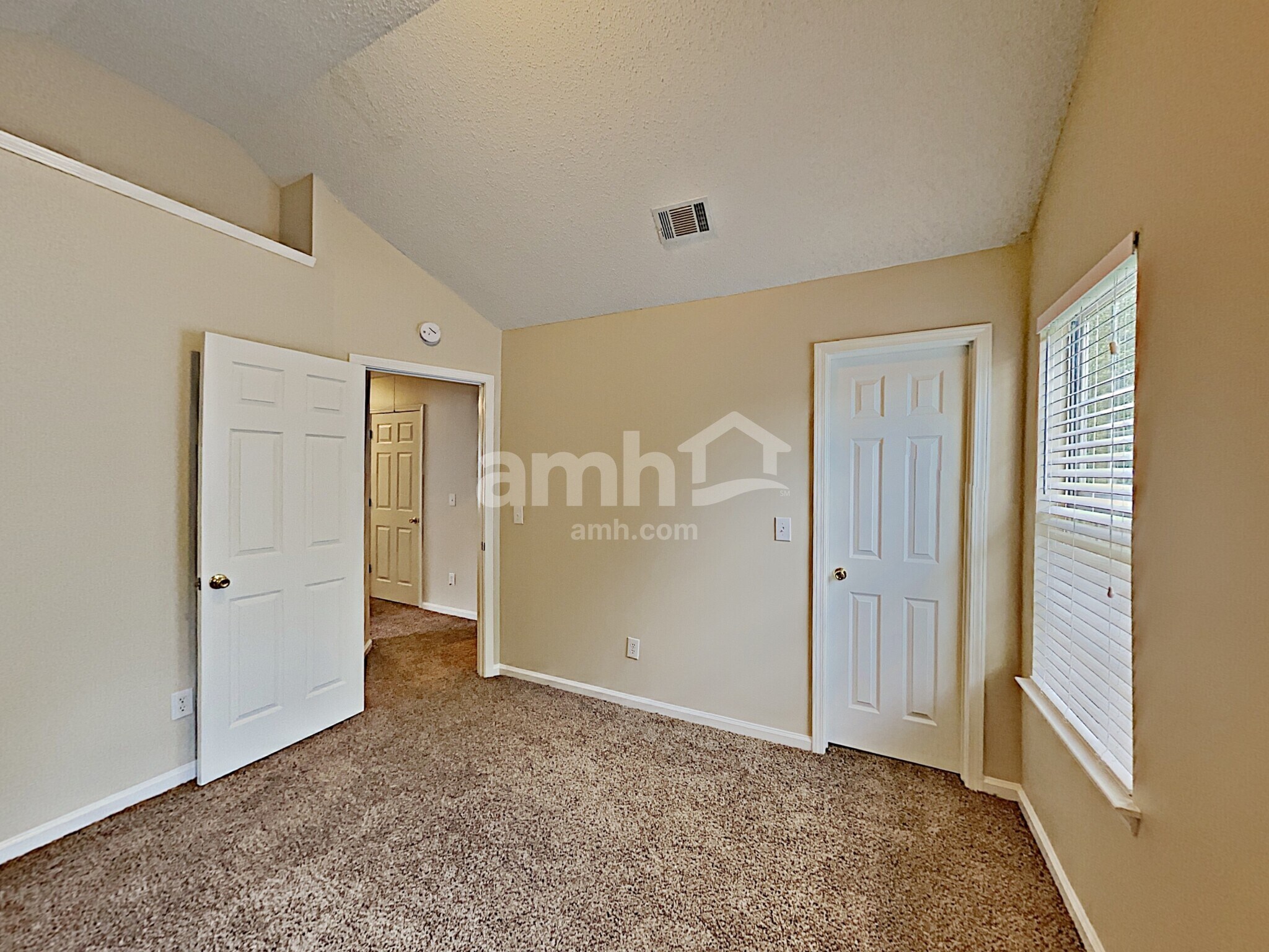 Building Photo - 3321 Metro Way