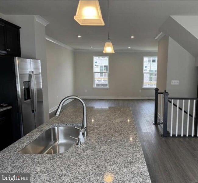 Building Photo - 5050 Orchid Bnd