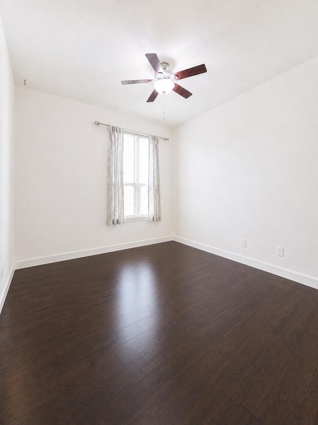 Building Photo - 25314 Celtic Terrace Dr