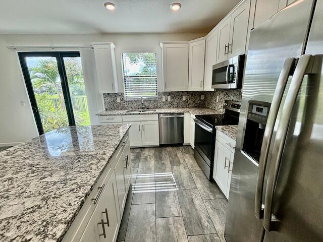 Building Photo - 5309 Santa Maria Ave